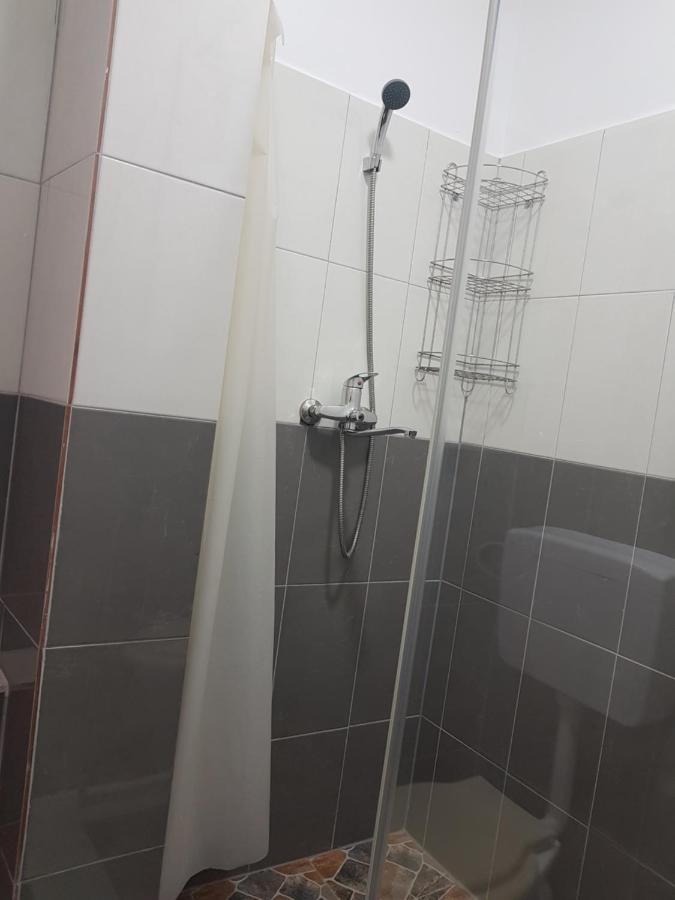 Casa Darya-24H Check-In Apartman Bukarest Kültér fotó