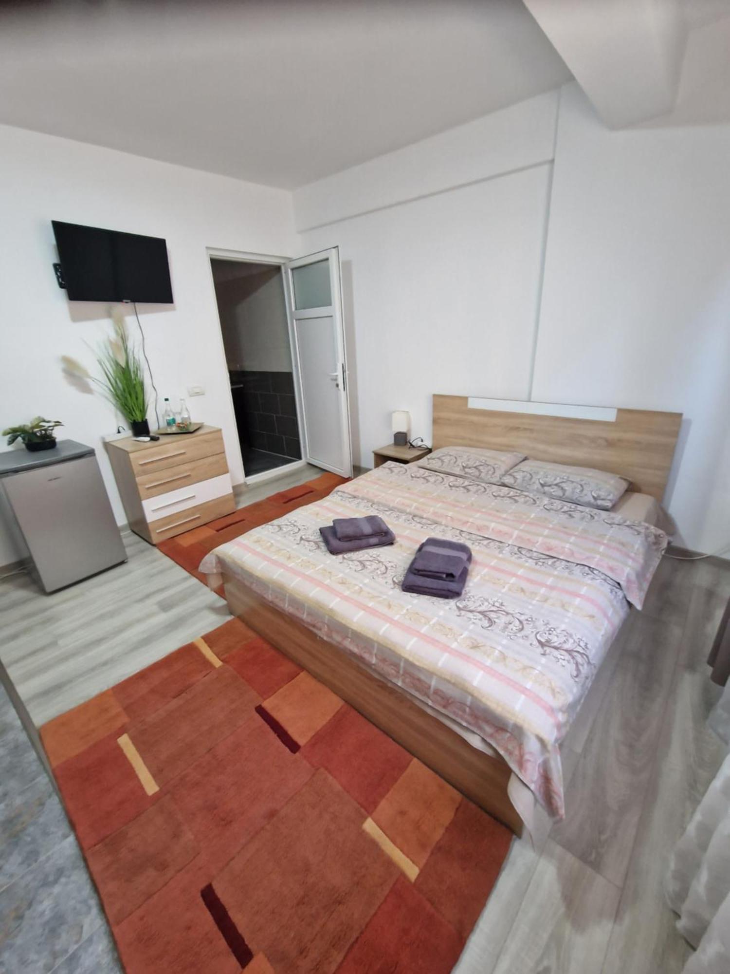 Casa Darya-24H Check-In Apartman Bukarest Kültér fotó
